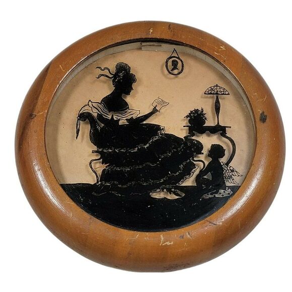 Vintage Round Framed Reverse Glass Silhouette Colonial Lady w/ Cupid 1950s 6.5" - Picture 1 of 3